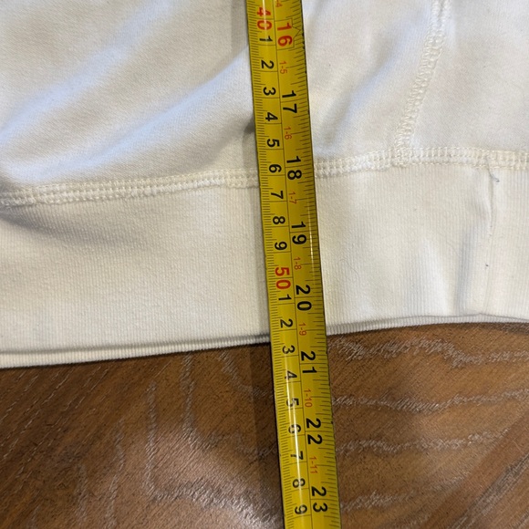Hollister White Beach Watch Sweatshirt Size Small - Picture 7 of 11